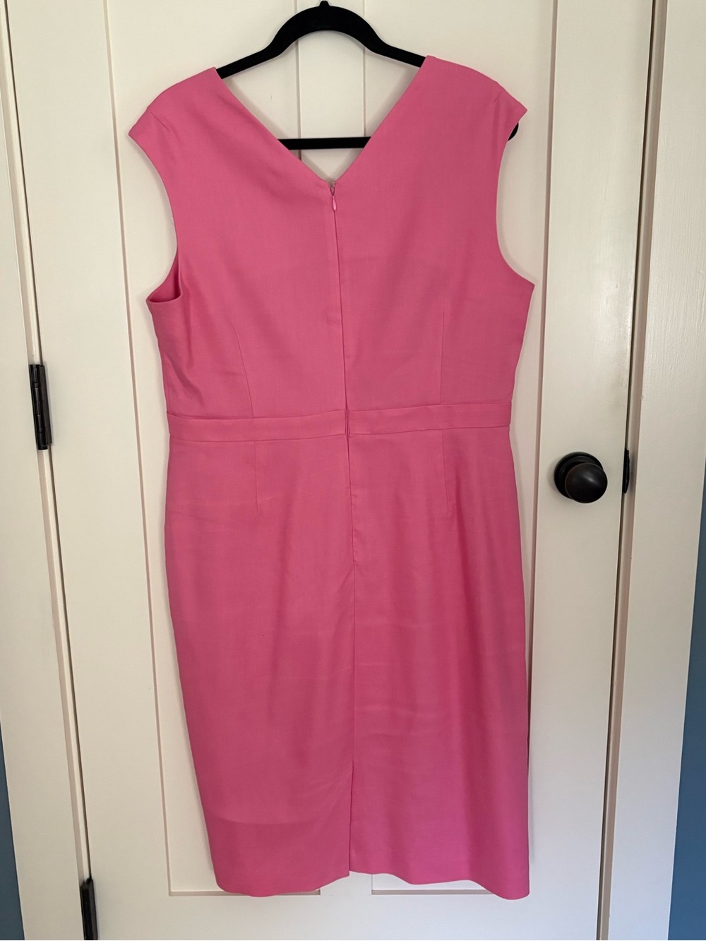 Ann Taylor Pink Sleeveless Sheath Dress